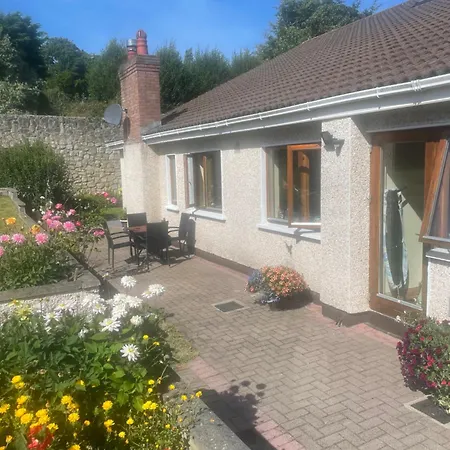 Large 5 Bedroom In Shankill South Дублин