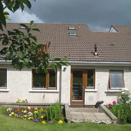 Large 5 Bedroom In Shankill South * دبلن