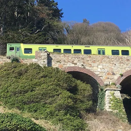 Large 5 Bedroom In Shankill South Dublin