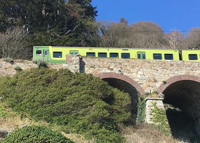 Large 5 Bedroom In Shankill South Dublin