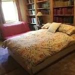 Large 5 Bedroom In Shankill South دبلن