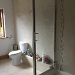 بيت للعطل Large 5 Bedroom In Shankill South دبلن
